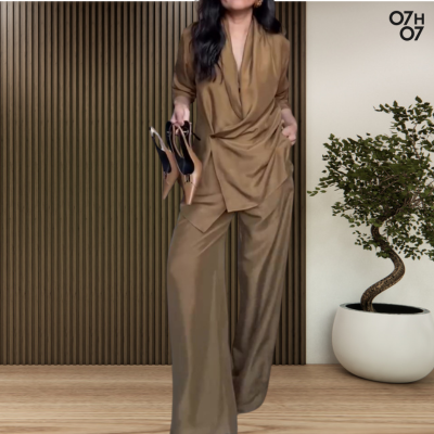Tailleur femme | Satin Camel